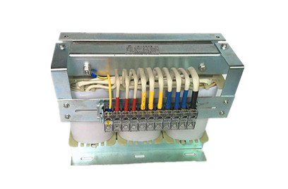 变压器厂家介绍：变压器的基本结构